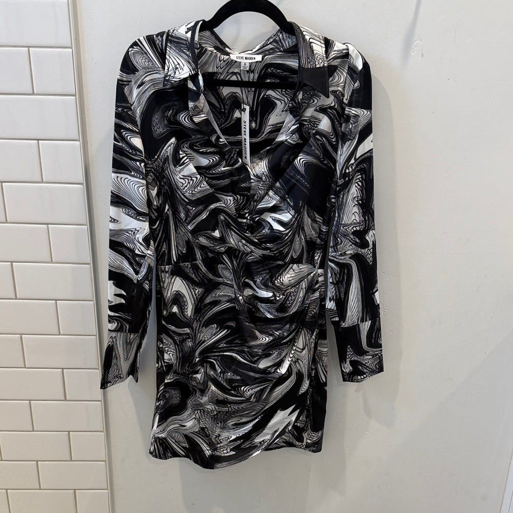 Steve Madden Black and White Swirl Dress